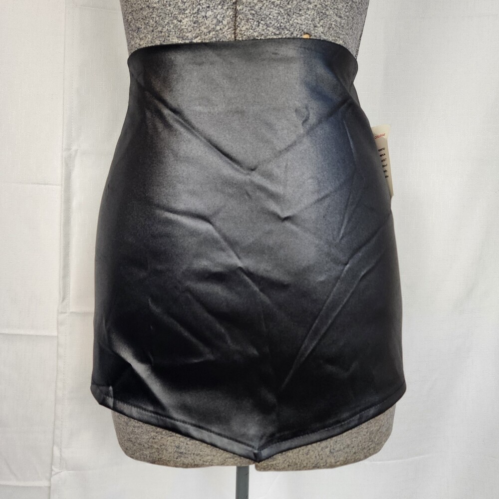 One Clothing Y2K Deadstock Faux Leather Stretch Mini Skirt Black Size M NWT